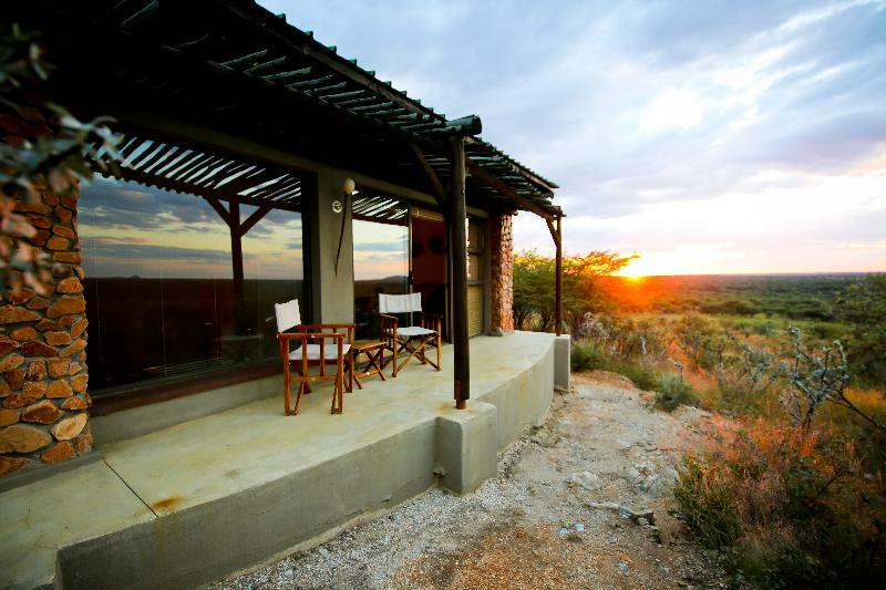 Otjiwa Safari Lodge Очиваронго Екстер'єр фото